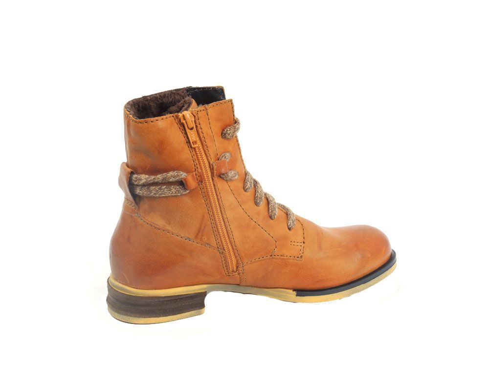 BOTTES INTERMEDIAIRE