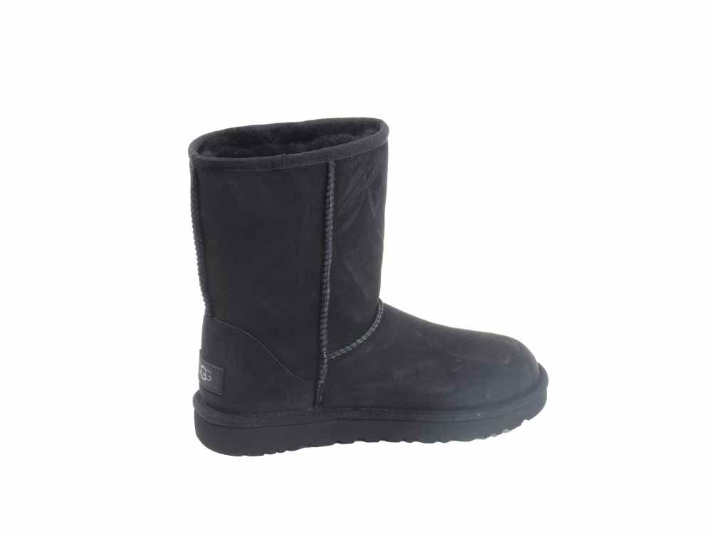 BOTTES