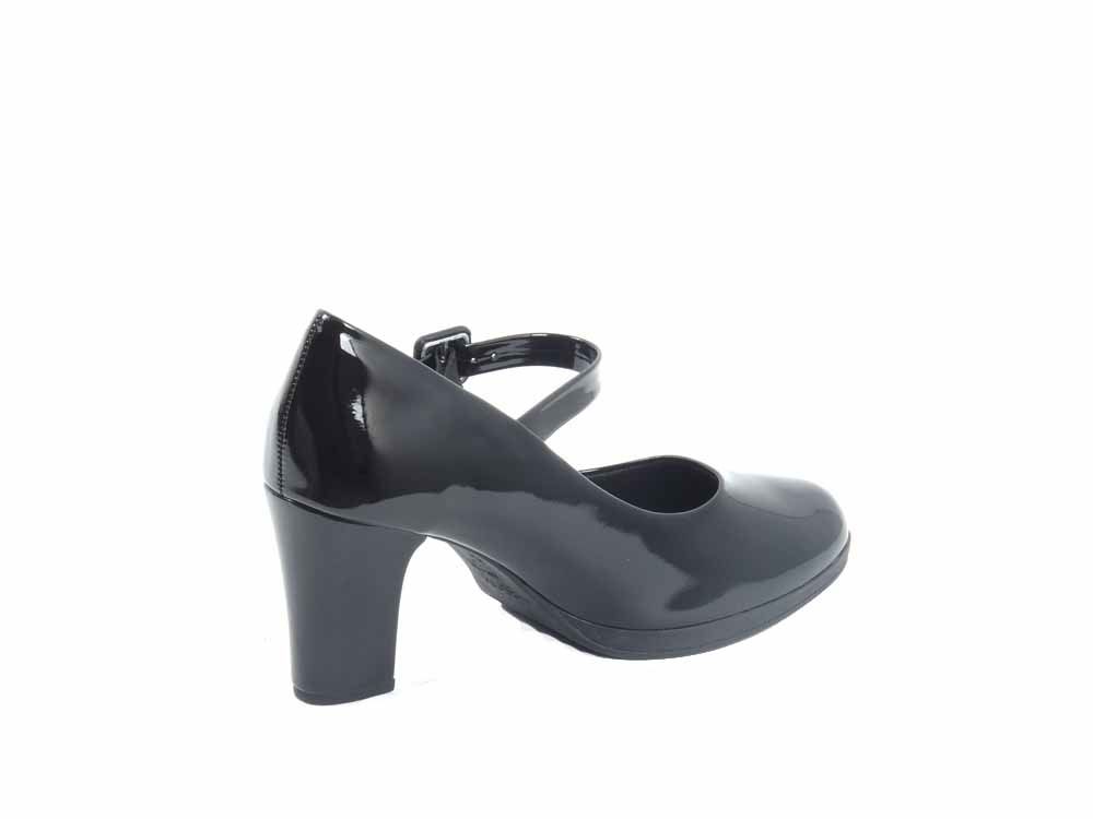 SOULIERS CHIC