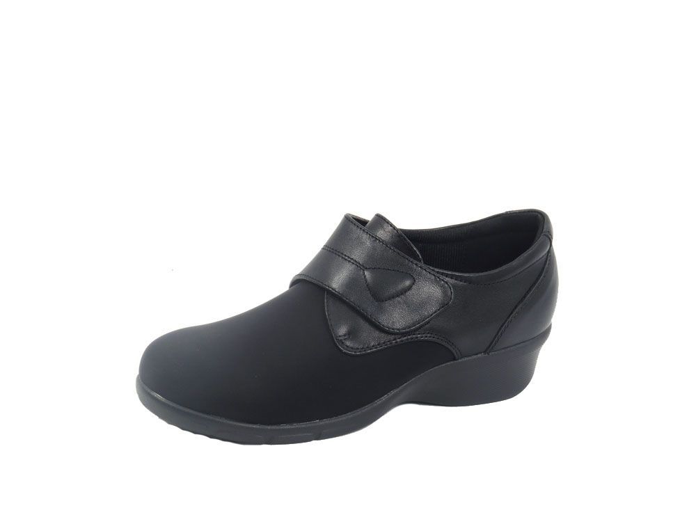 SOULIERS TOUT ALLER - WILMA W BLK - Propet Canada